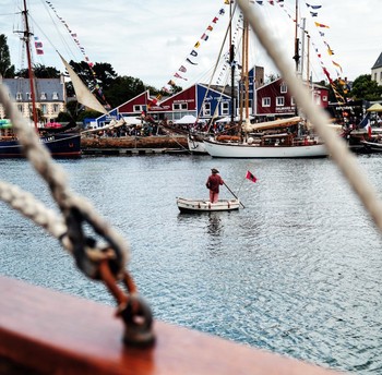 © Lea Guillotte - Crt - Paimpol Festival du Chant de Marin - Location de vacances - Paimpol