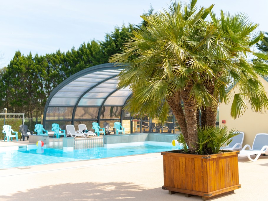 piscine couverte de 300m2