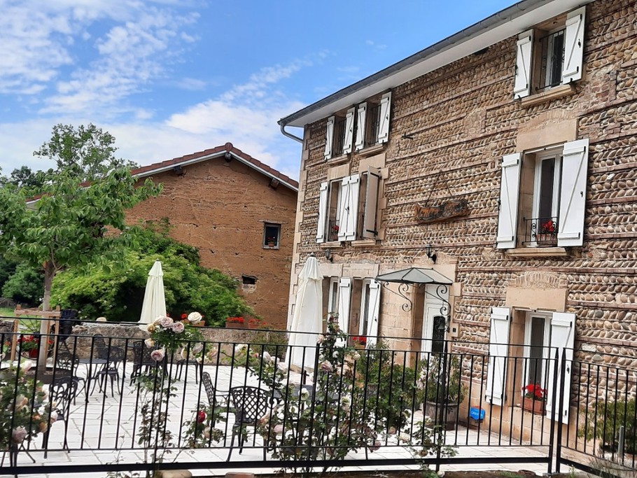 Gîte Moulin Piongo - Grande capacité et évènements mariages - extérieur