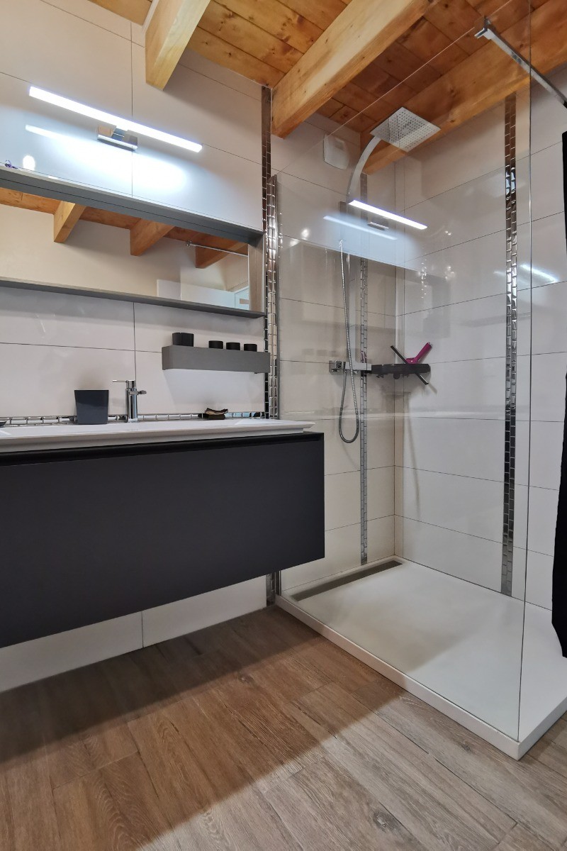 salle d'eau de l'étage 1