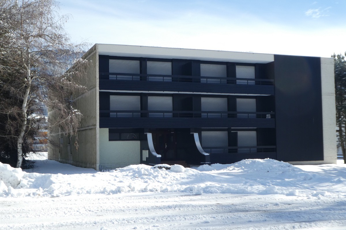 Vue de l'immeuble l'hiver