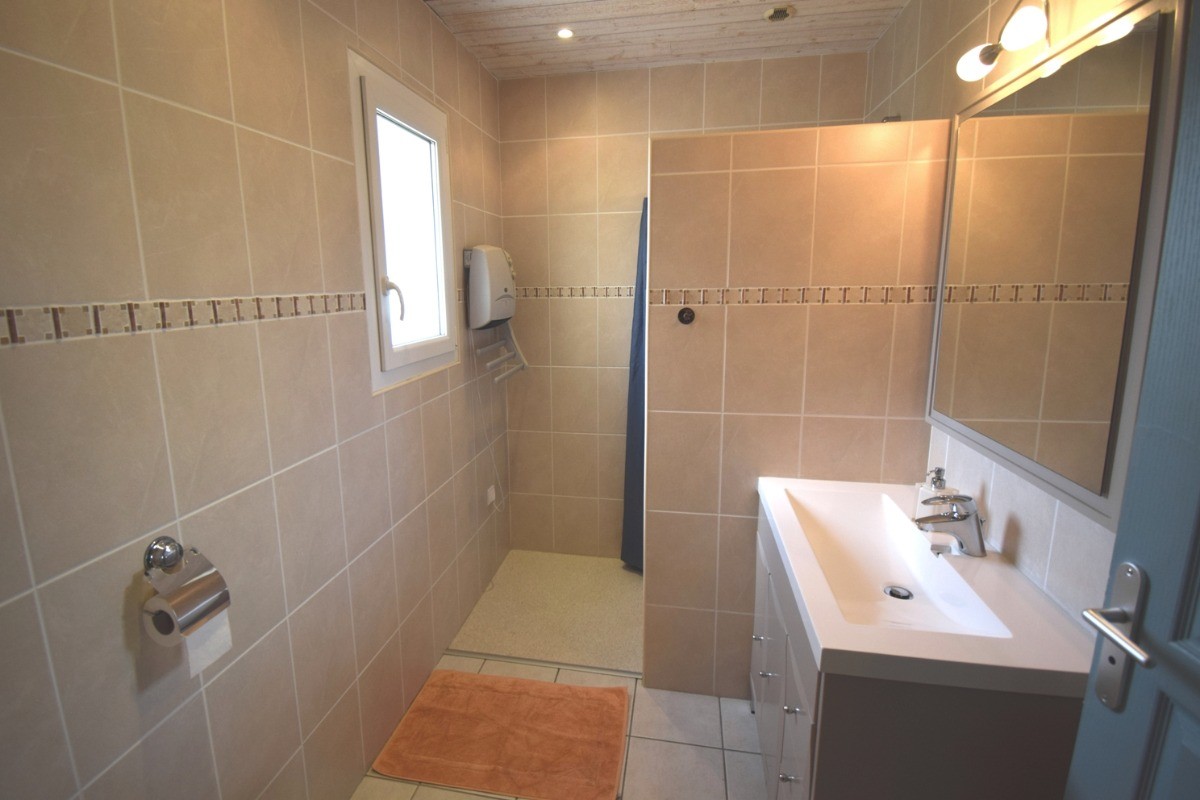 Salle d eau 2 avec wc