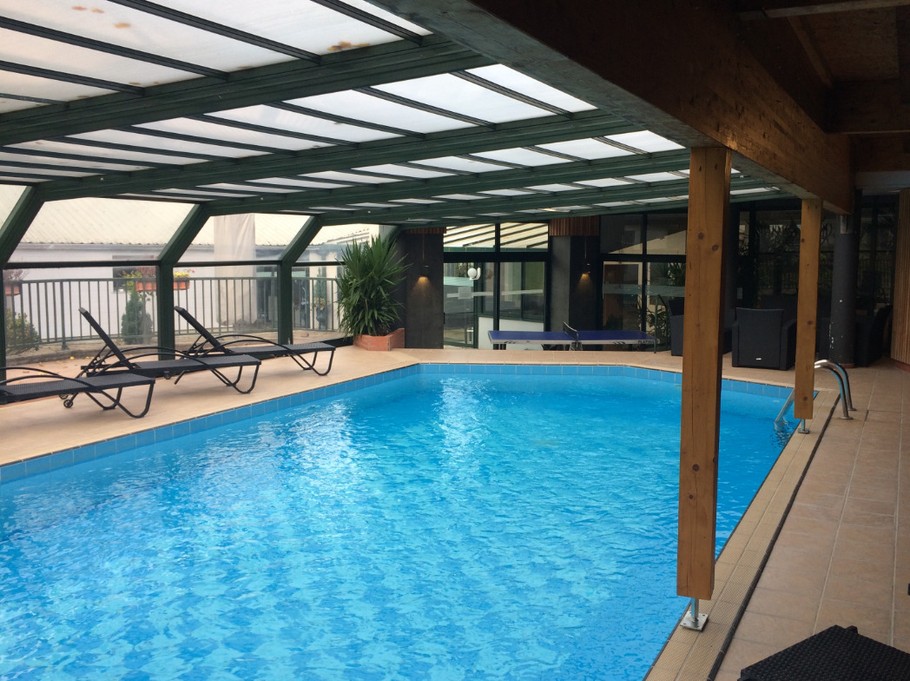 Piscine en commun - Chello de Marie Paul