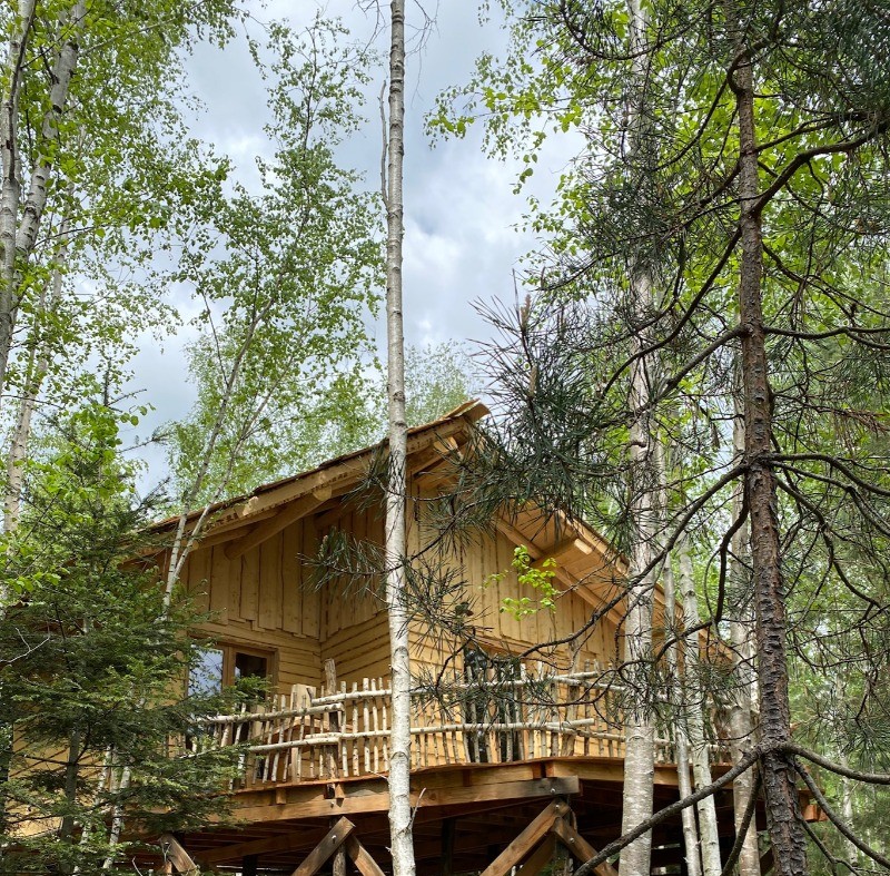 Cabane Perchée Jules Verne - Les Cabanes du Lac de Pierre Percée