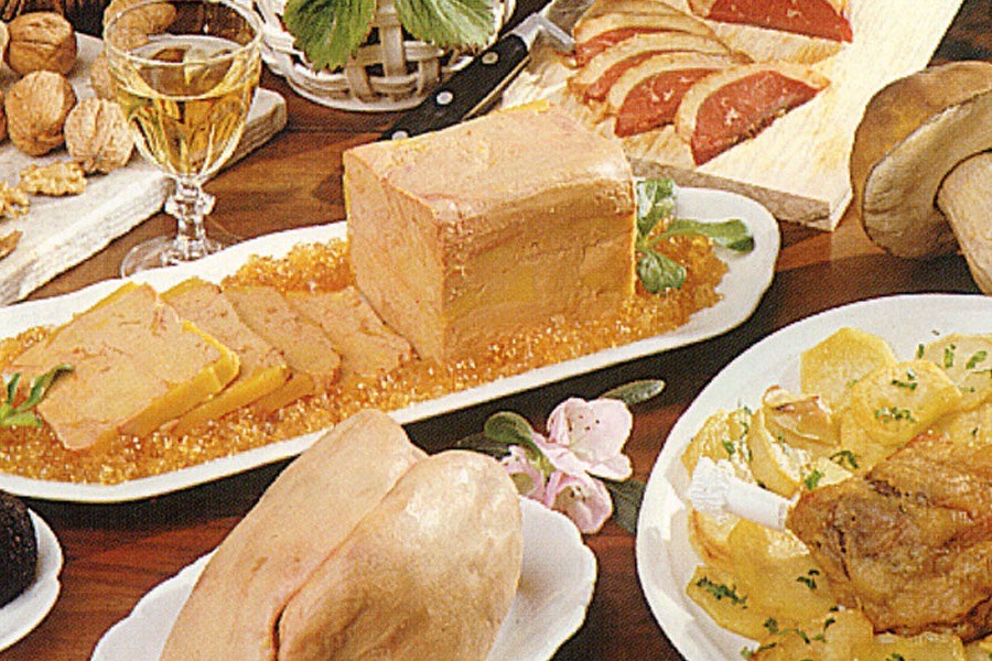 on mange bien en Périgord!