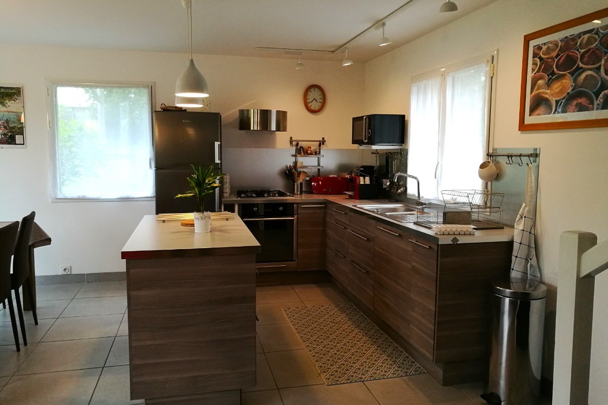 La cuisine - Les Agapanthes - Location de vacances Ille-et-Vilaine