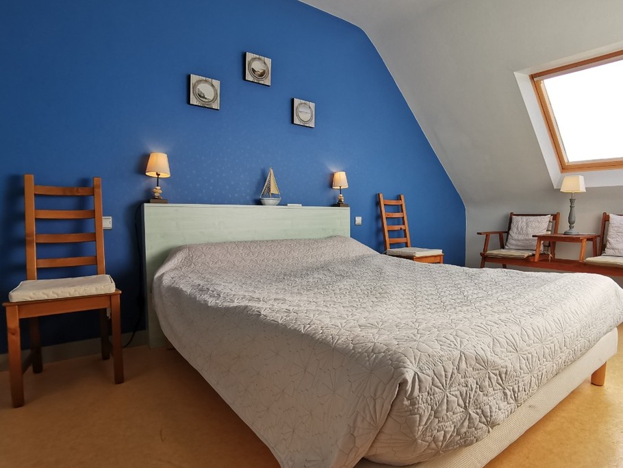 Etage : Chambre 2 avec lit 160