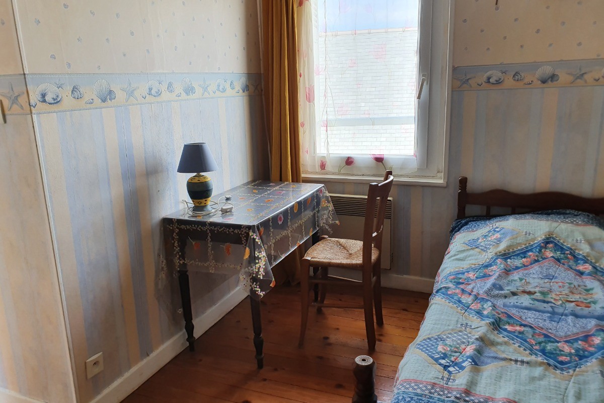 petite chambre (1er étage)