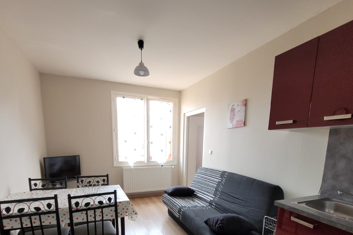 Côté salon, salle à manger