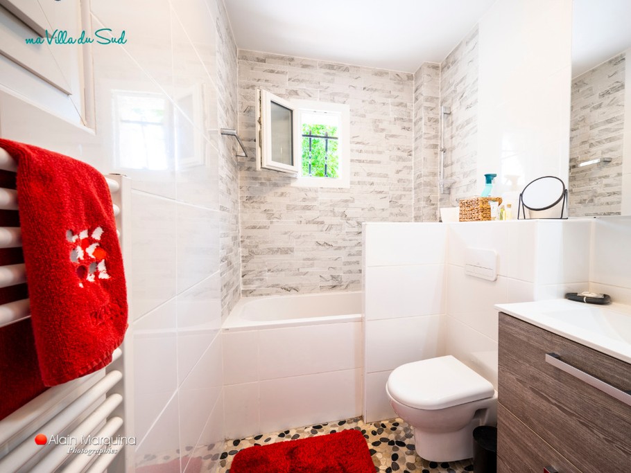 Photo n° 17 de la location