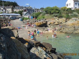 BAIGNADE FAMILIALE A 20 m