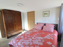 Chambre lit 160 - Gite du Clos des Soeurs