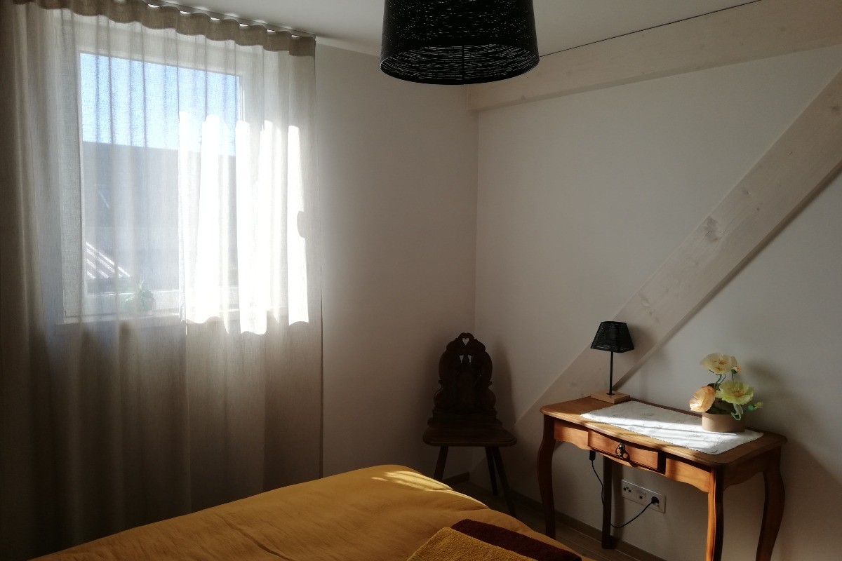 Coin bureau dans la chambre