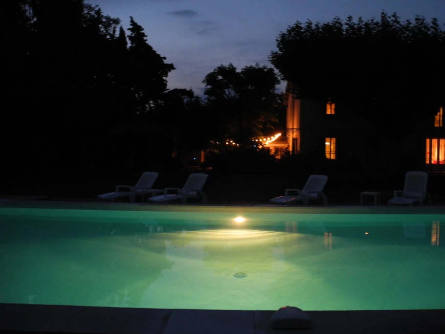 Le Mas le soir