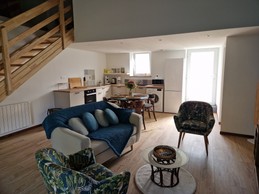 living room - Gite les bords de l'Amezule, gite Mirabelle