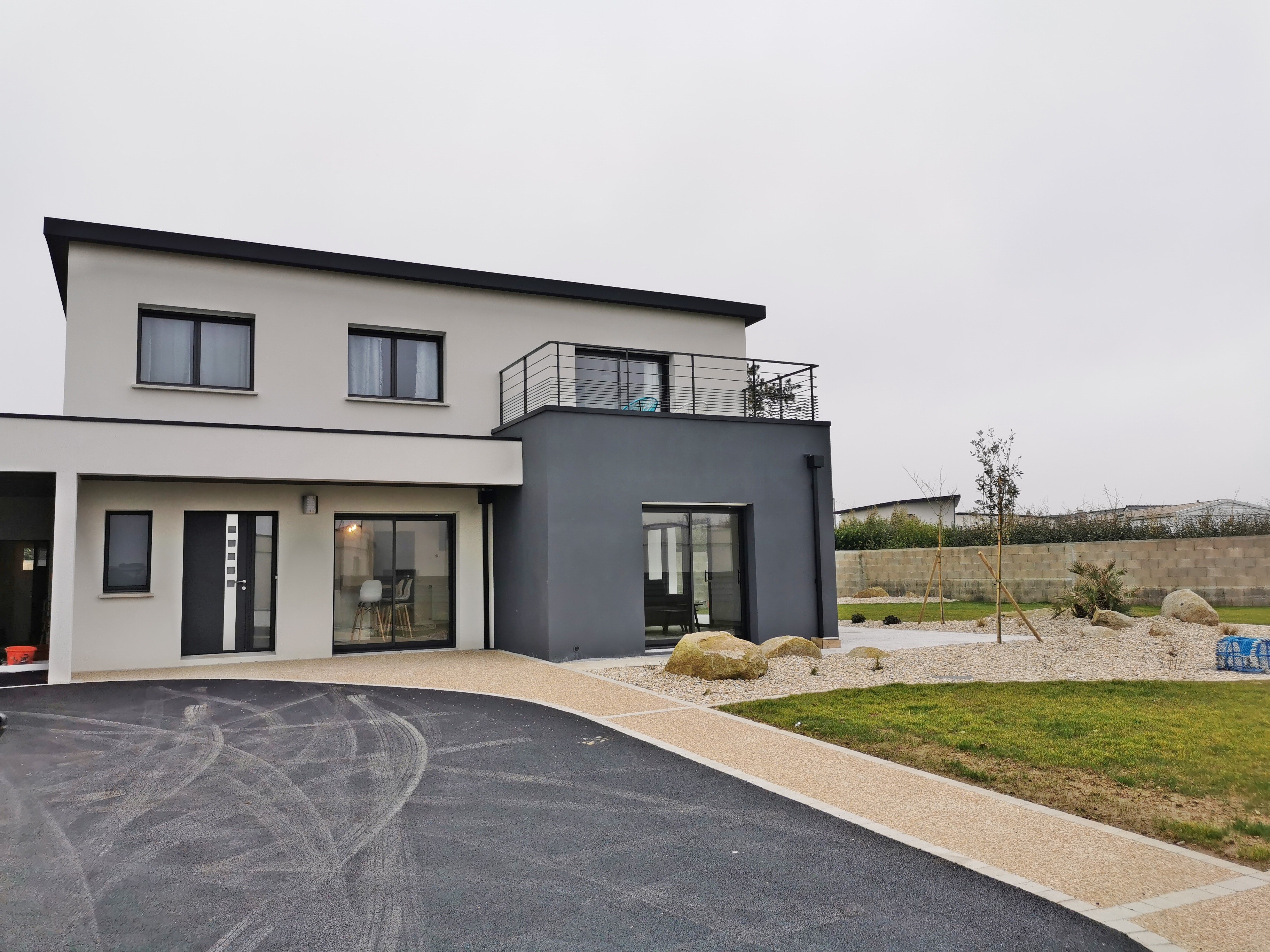 Maison de 160 m² avec jardin et parking clos