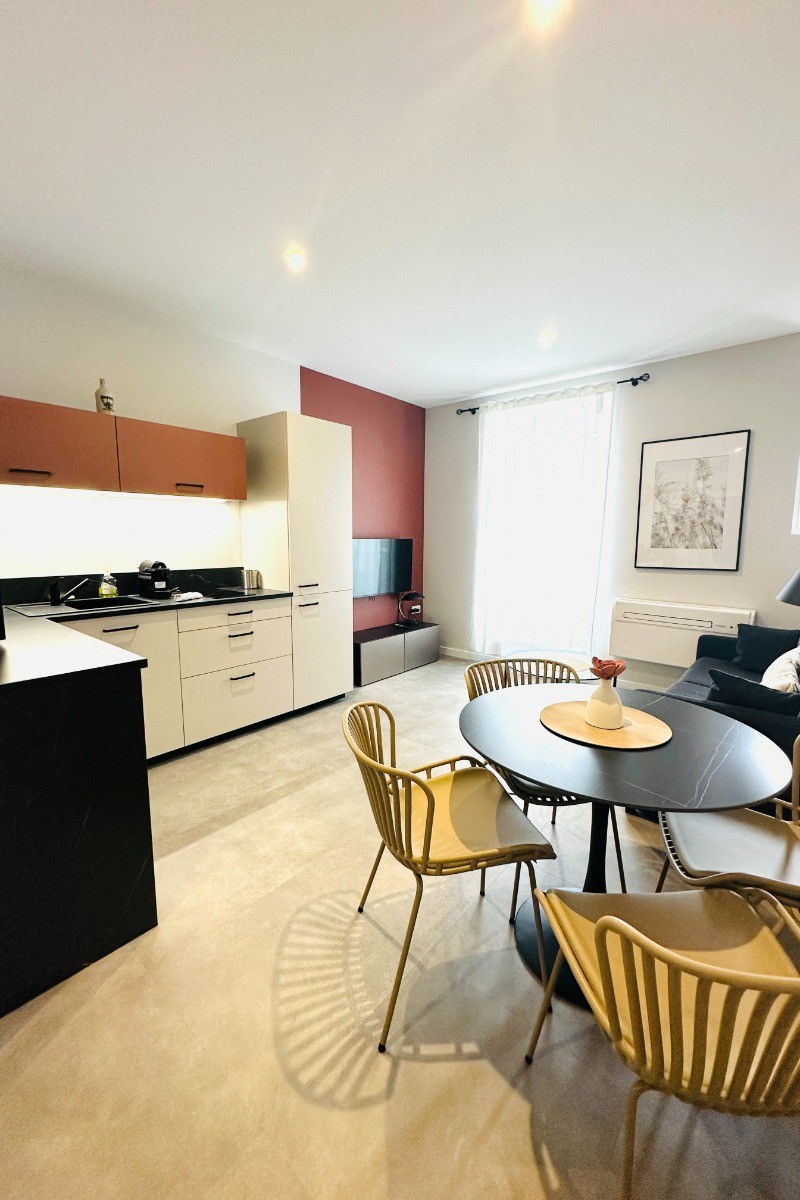Allure Chic location appartement meublé Grenoble
