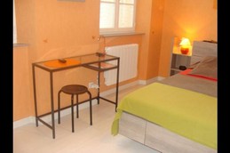 Chambre d'hôtes "Papillons" avec bureau - Lisle sur Tarn - Tarn