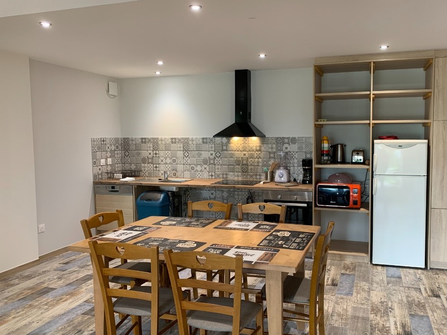 Gîte de Chassin - Salle à manger et cuisine