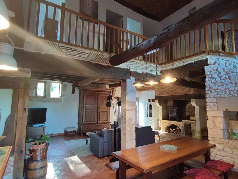 Grande pièce à vivre