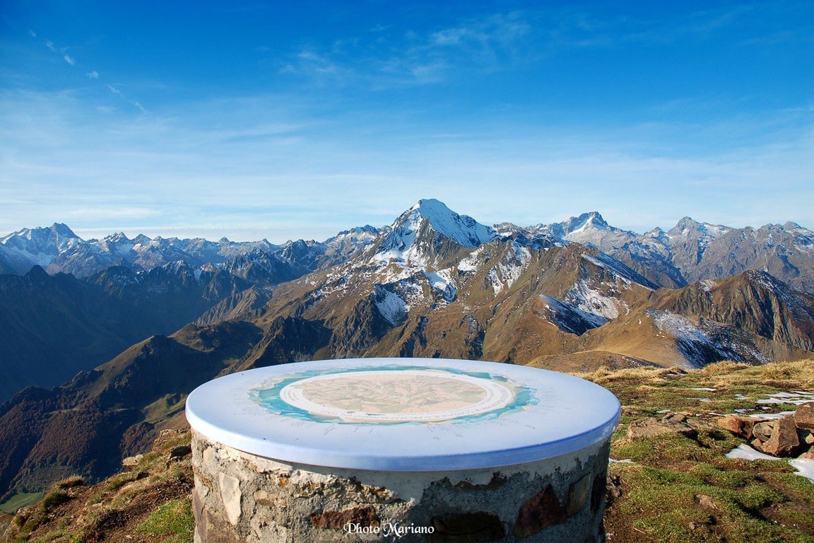 De belles randonnées au dessus du village, sur le Cabaliros