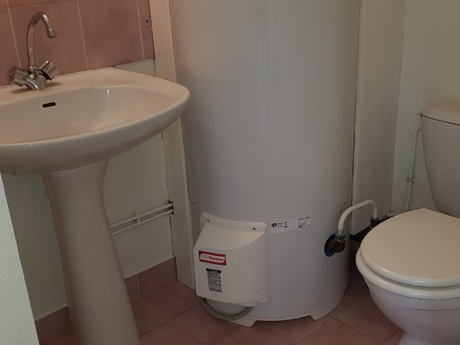 La salle d'eau de la chambre parentale