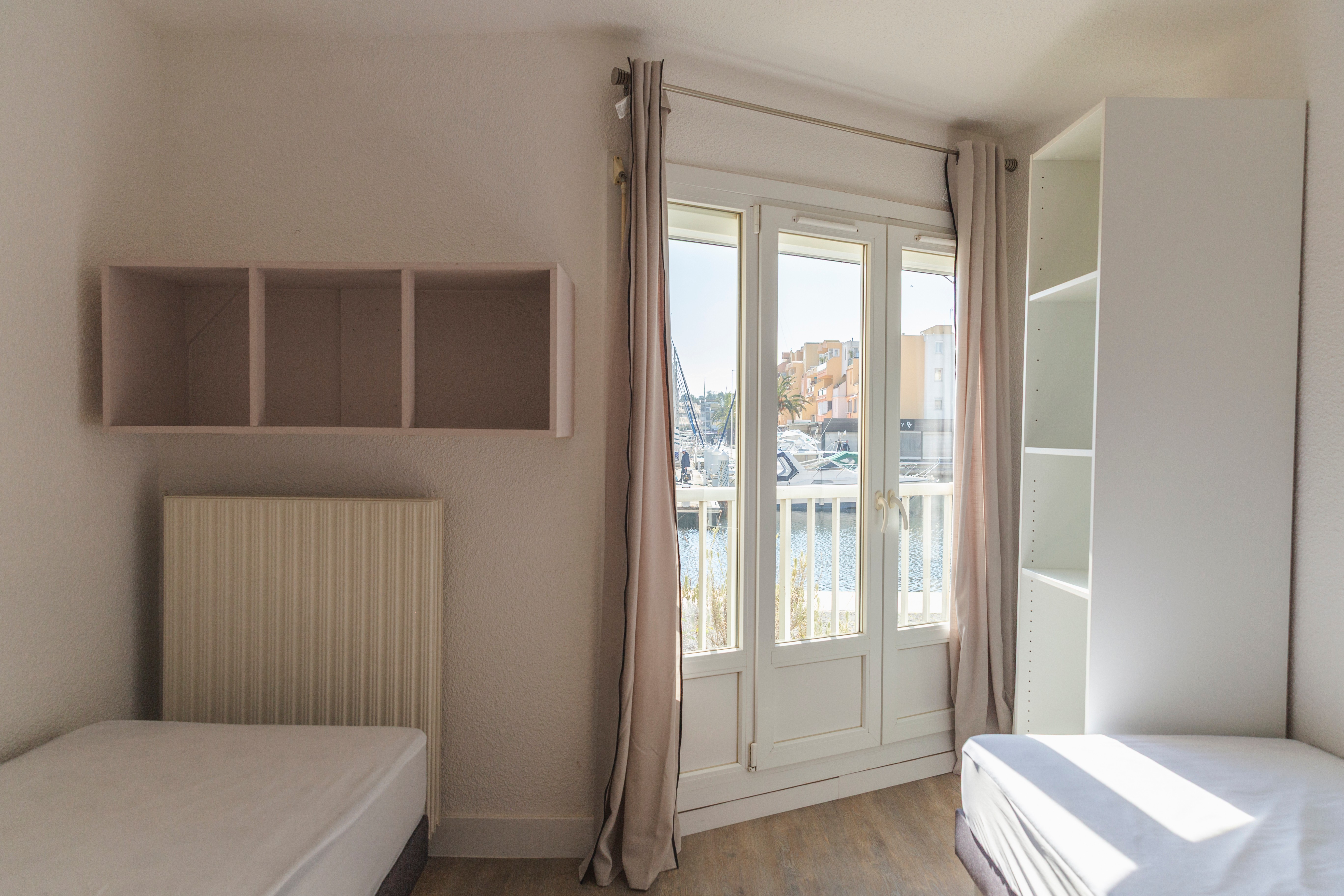 Chambre lit simple