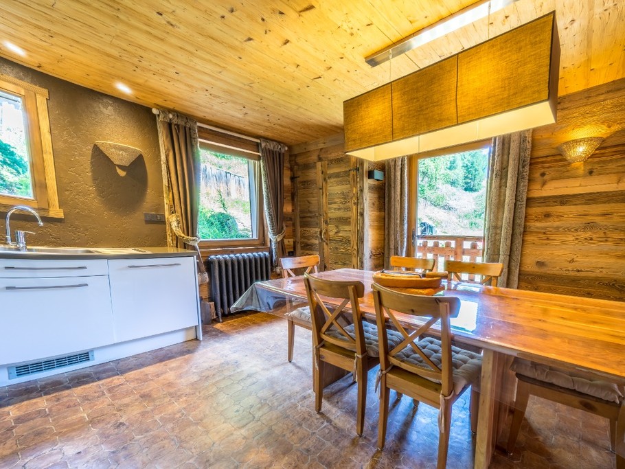 Le lièvre Blanc - La Gentiane - Saint Veran - Queyras