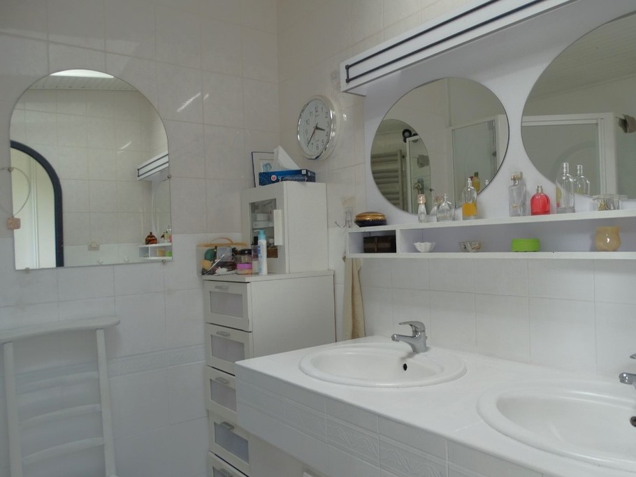 Photo n° 16 de la location