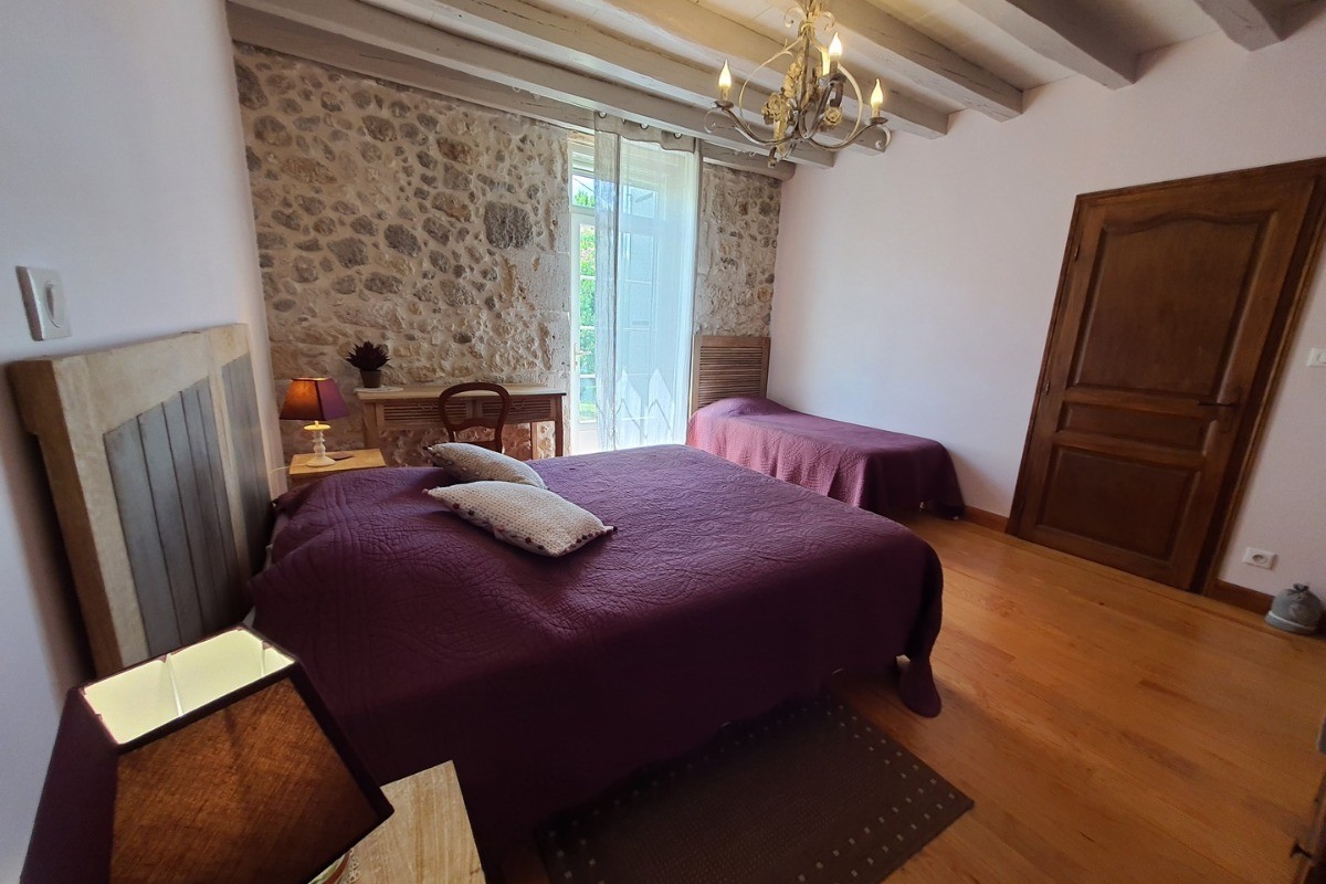 Photo n° 13 de la location