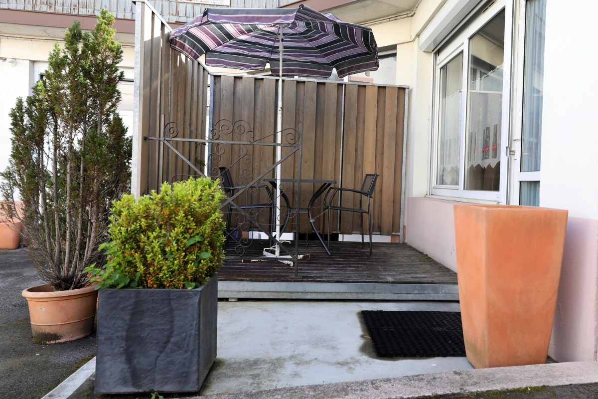 Terrasse - Grand studio RDC au centre ville de Gérardmer
