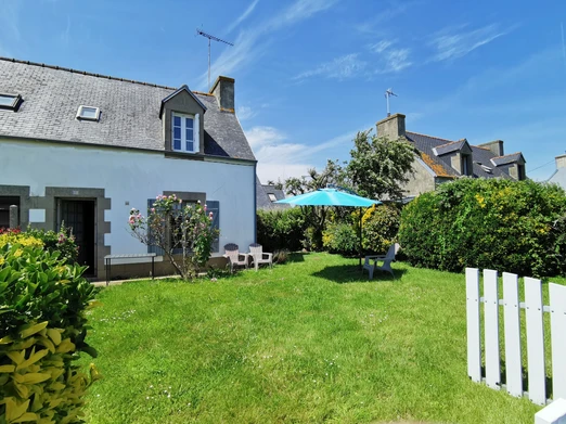 Maison mitoyenne sans vis à vis avec jardin privatif