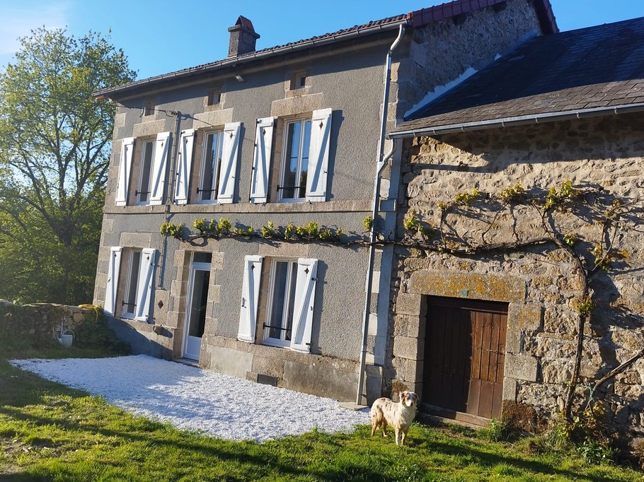 Welcome to the Philomène holiday cottage in Saint-Léger-la-Montagne, Haute-Vienne (Nouvelle-Aquitaine)