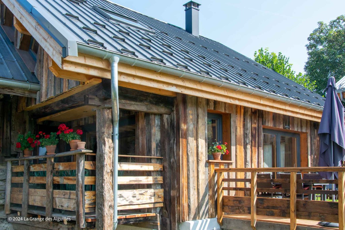 Le balcon (orienté ouest) et la terrasse