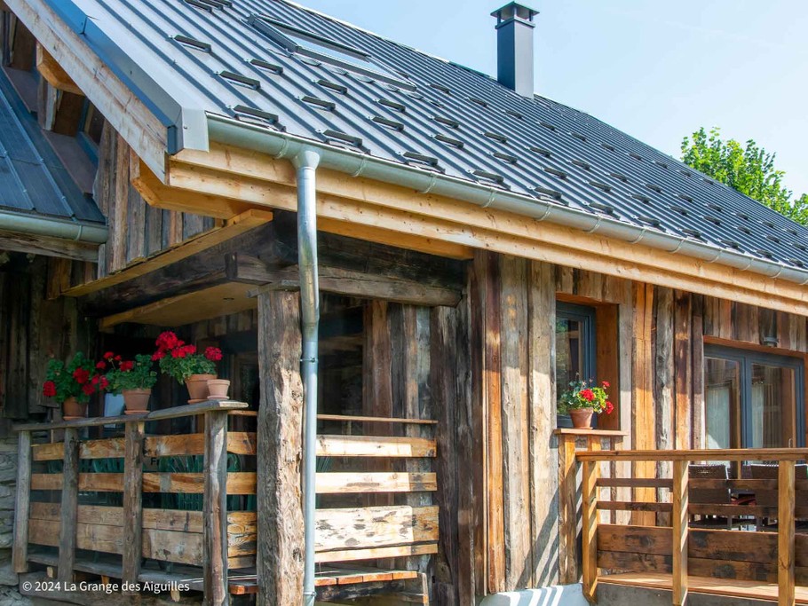 Le balcon (orienté ouest) et la terrasse