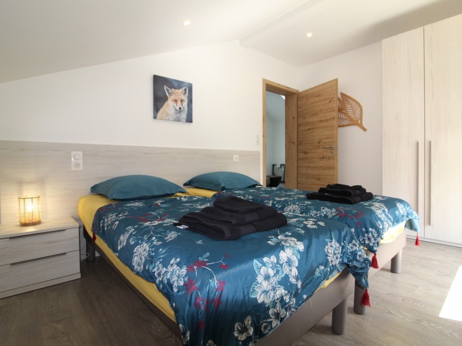 Chambre n°2, étage : 2 lits 80x190 - Domaine de l'étang à Ban-sur-Meurthe-Clefcy Vosges