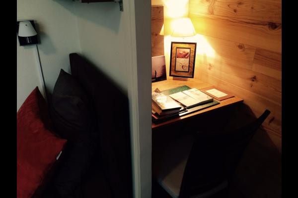 Chambre 2 bis