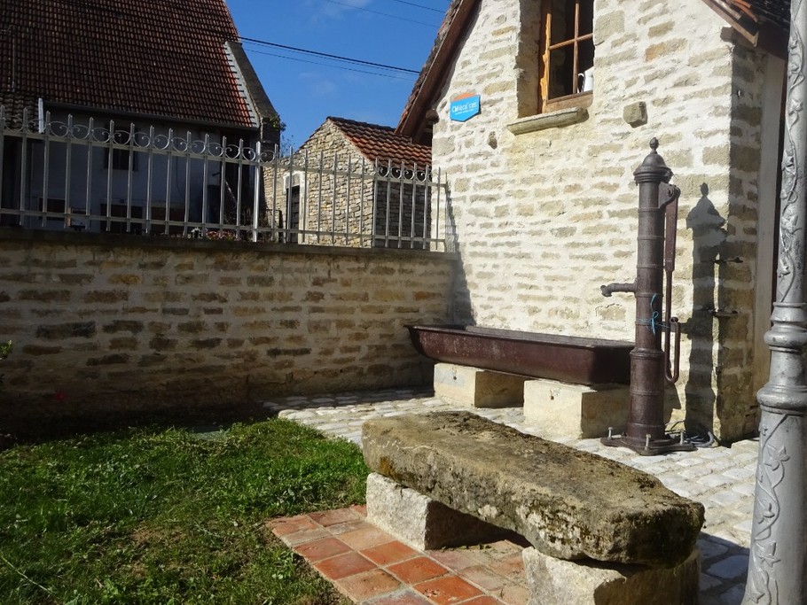 Gîte dans le Jura - local à vélo