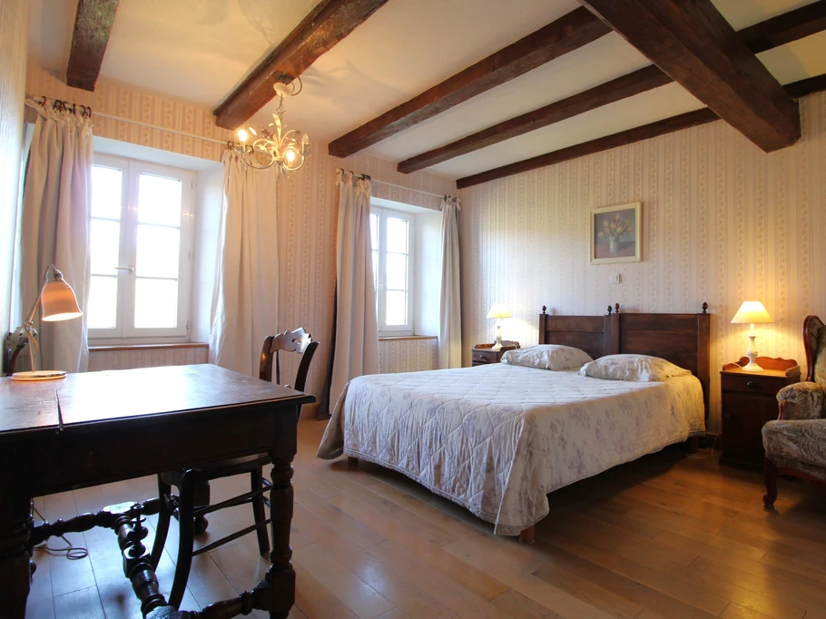 Maison d’Hôtes de Charme du XVIIIᵉ siècle, à Maizières
