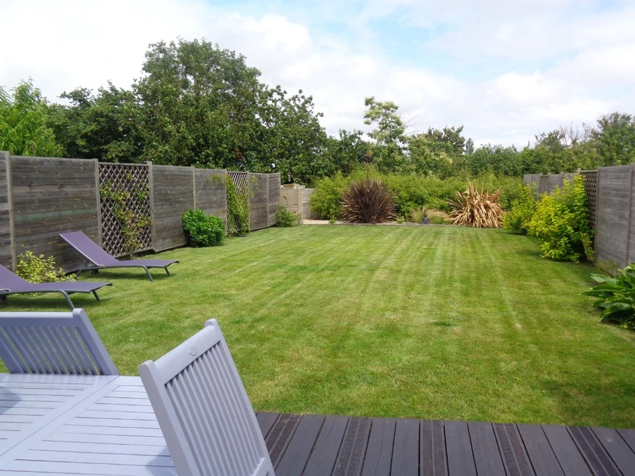 jardin entièrement clos