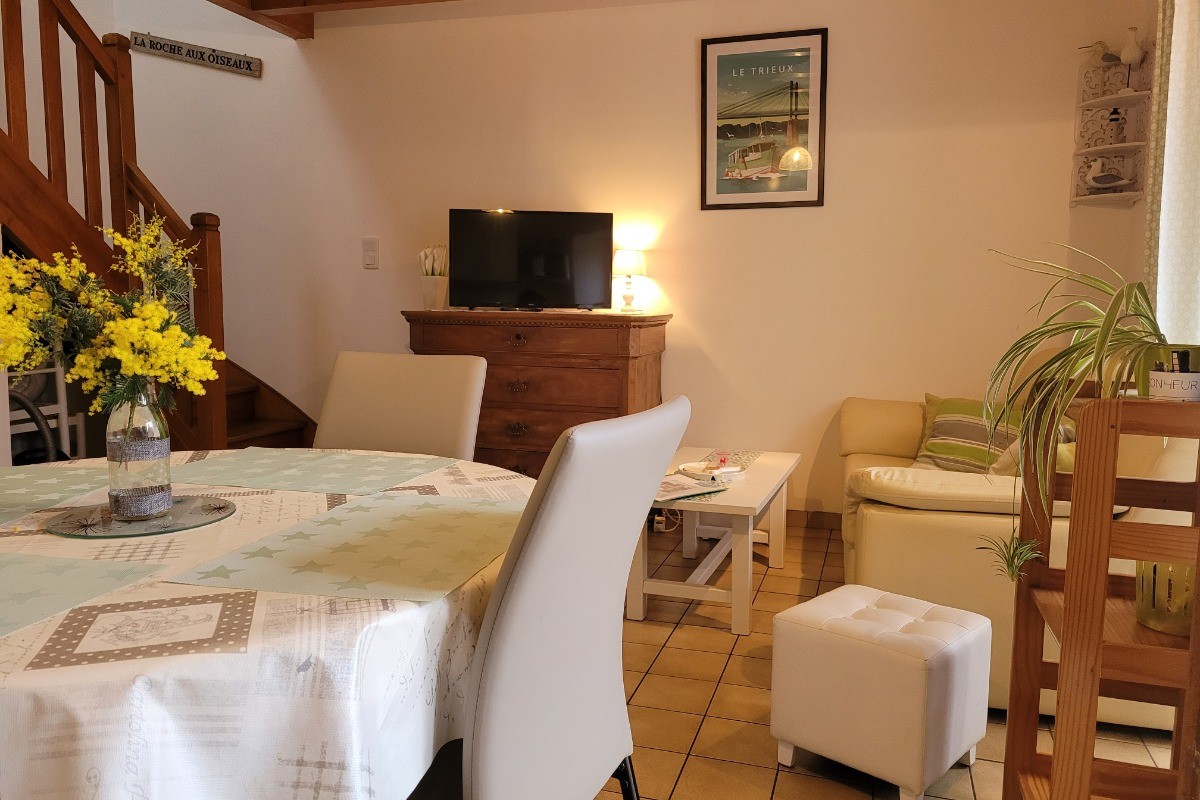 Location, Longère, Roche aux oiseaux, Ploubazlanec, Pièce de vie RDC séjour salon cuisine