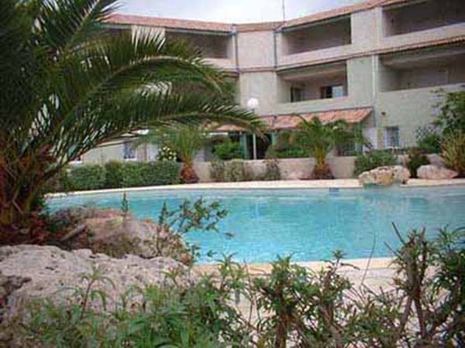 Location à Valras pour 5 personnes dans une résidence sécurisée avec Piscine