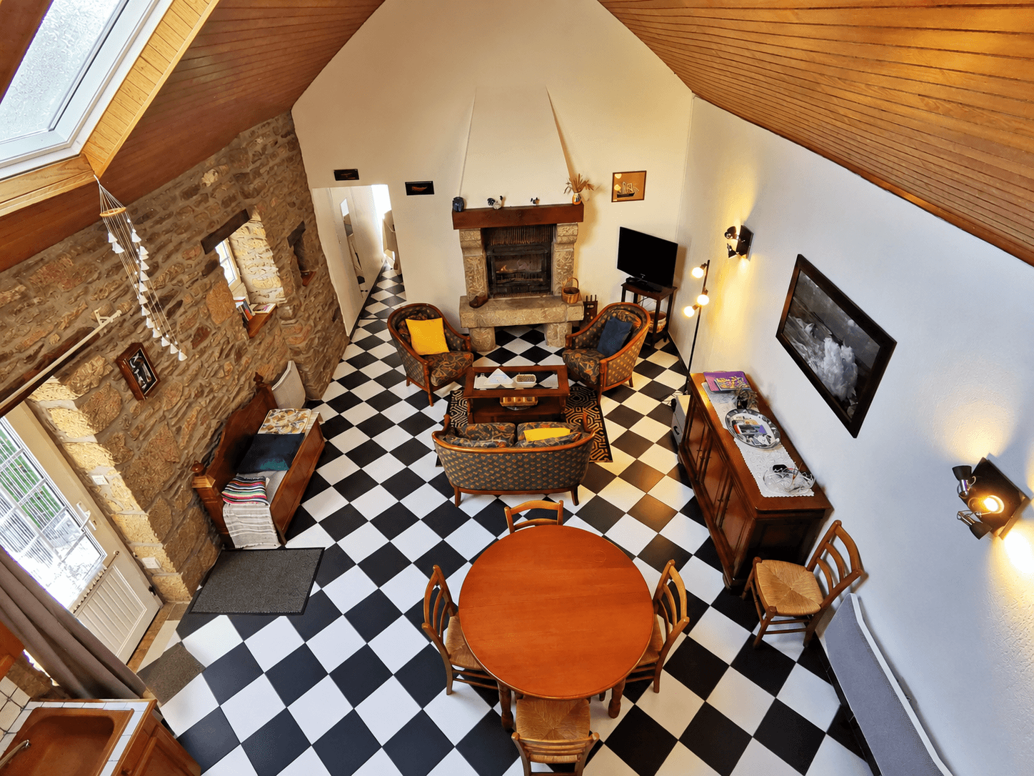 Vue sur la pièce de vie de la mezzanine