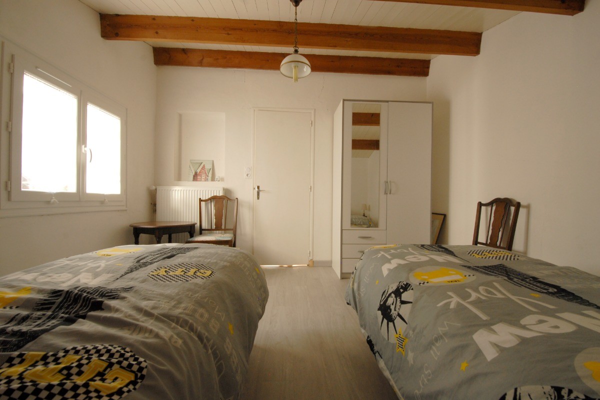 Chambre 2 - maison principale