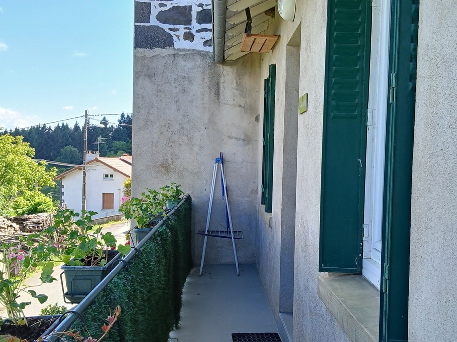 Gîte "Les Châtaigniers", Sarcenat, Orcines, Puy de Dôme, Auvergne - Balcon (1e étage)