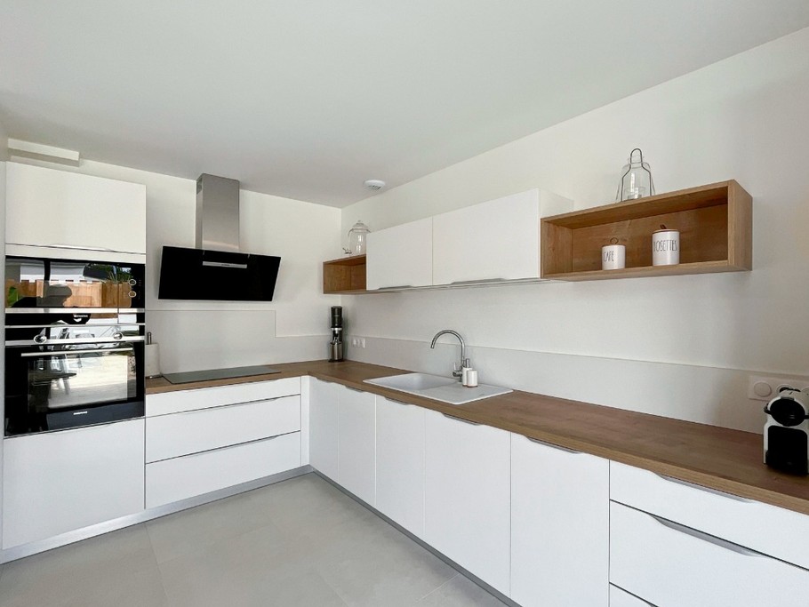 Cuisine ouverte sur le séjour