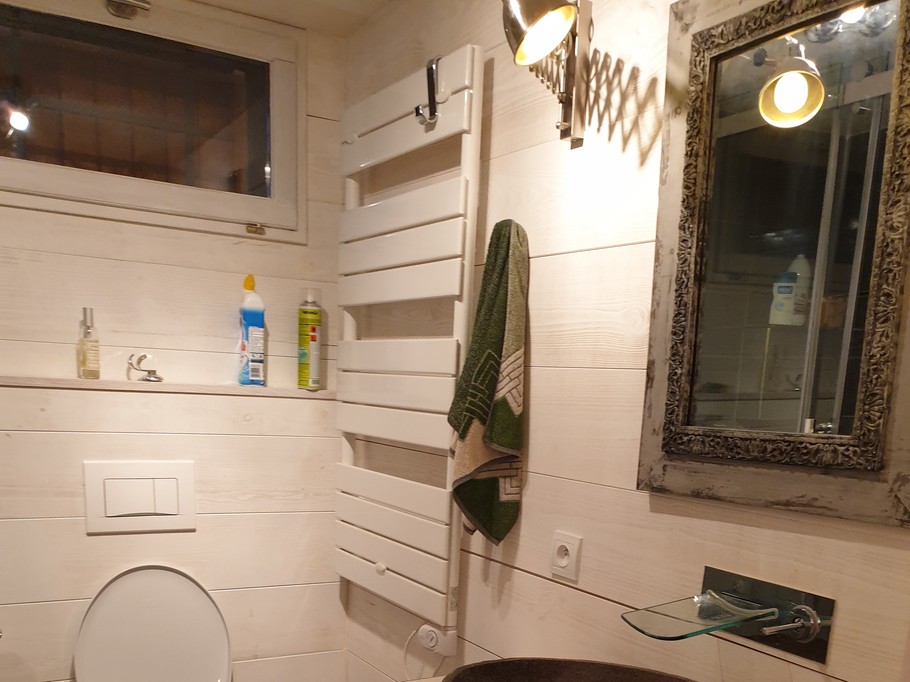 salle d'eau/ WC rez de jardin