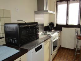Fully equipped kitchen