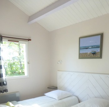 Chambre 2 personnes Village de Gîtes Les Collines d'Eyvigues 24580 Salignac Eyvigues Clévacances