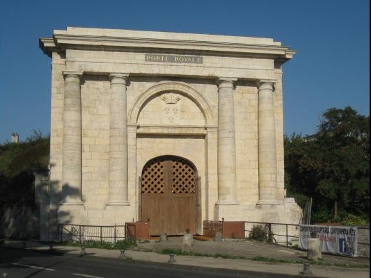 Porte royale